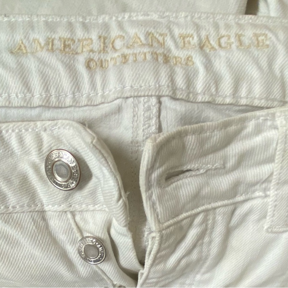 American eagle vintage denim white size 6